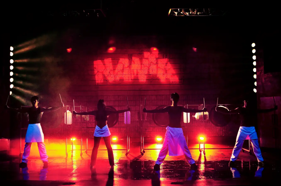 Dù là một sản phẩm nghệ thuật hiện đại, Nanta show vẫn mang đậm dấu ấn của văn hóa truyền thống Hàn Quốc