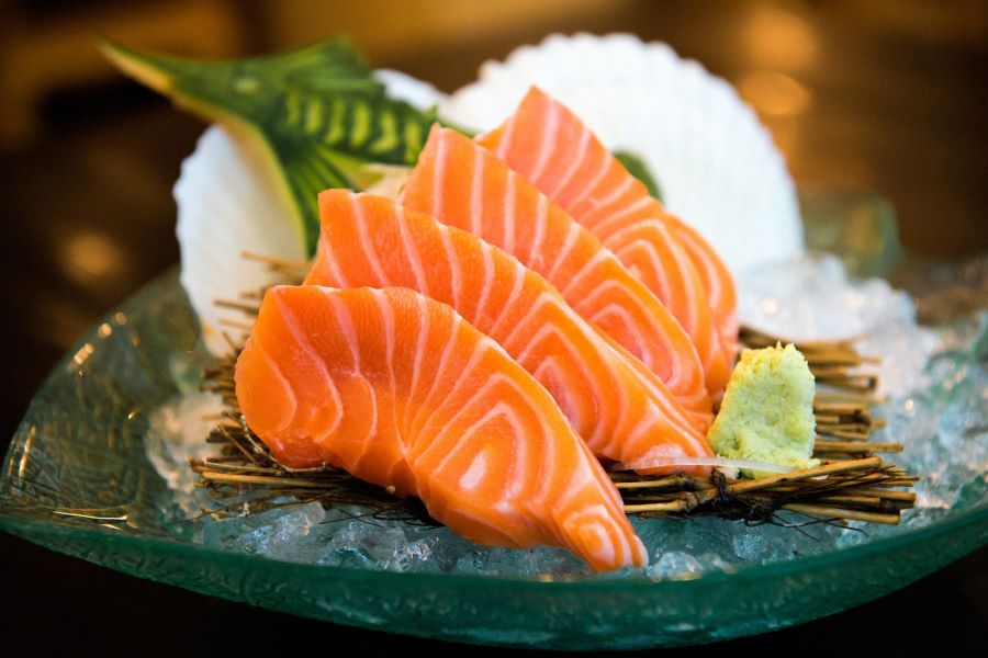Hương vị tươi ngon của món Sashimi Nhật Bản