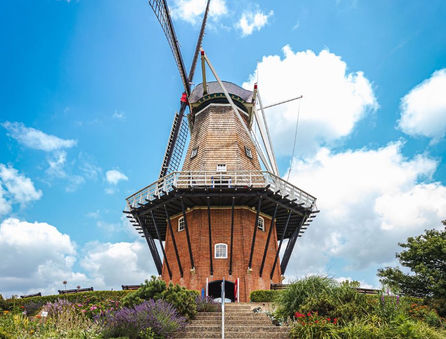 Hình ảnh chiếc cối xay gió, biểu tượng du lịch hàng đầu của Hà Lan