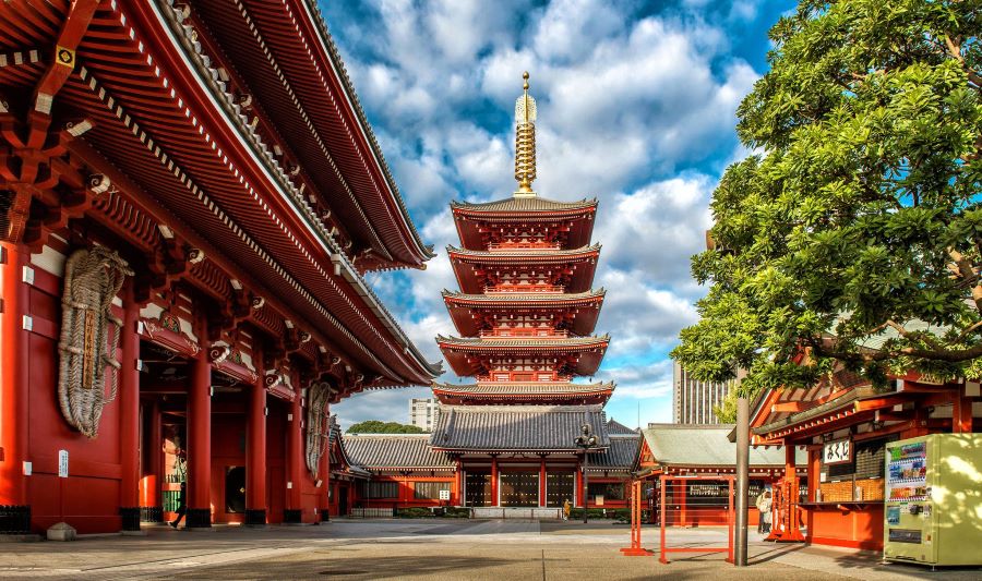 Vẻ đẹp trang nghiêm và cổ kính của Đền Asakusa Kannon