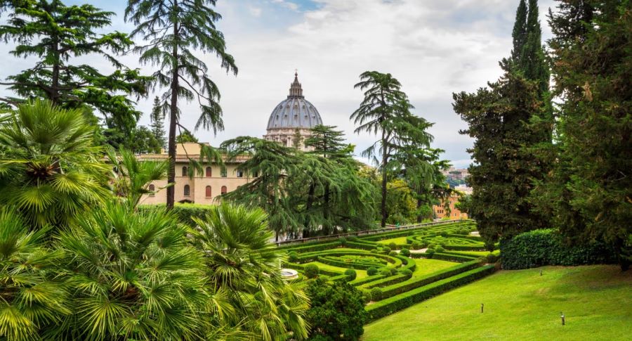 Công viên Vatican là một điểm đến cực kỳ xanh mát và hấp dẫn