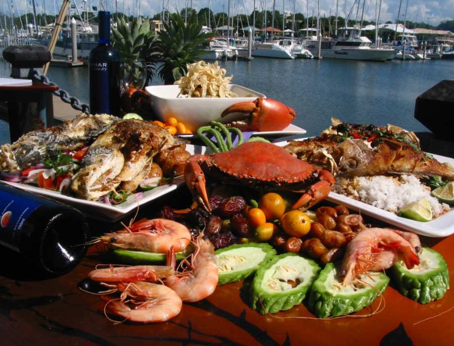 Với vị trí địa lý đặc biệt nên ẩm thực nước Úc sở hữu nguồn hải sản tươi sống vô cùng phong phú