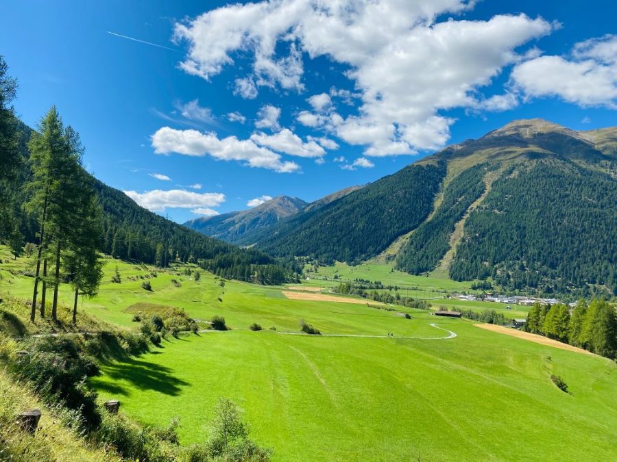 Khám phá Vườn quốc gia nổi tiếng tại Thuỵ Sĩ