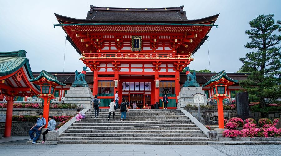 Fushimi Inari Taisha - địa điểm du lịch ở Kyoto Nhật Bản du khách tuyệt đối không thể bỏ qua