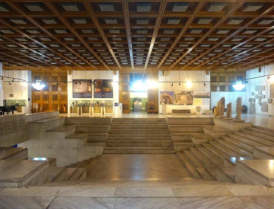 Bảo tàng Lịch sử Quốc gia Sofia hiện đang sở hữu hơn 650.000 hiện vật quý hiếm