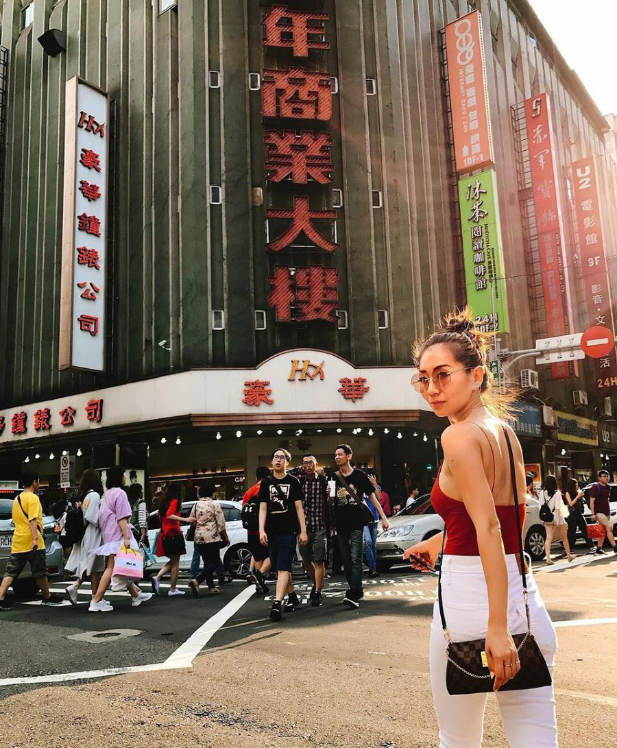 Phố đi bộ Tây Môn Đỉnh - Một trong những check-in sống ảo siêu xịn tại Đài Loan làm "đốn tim" du khách