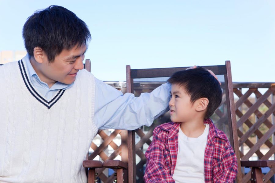 Xoa đầu được xem là một trong những hành động thể hiện sự thiếu tôn trọng với người khác tại Indonesia