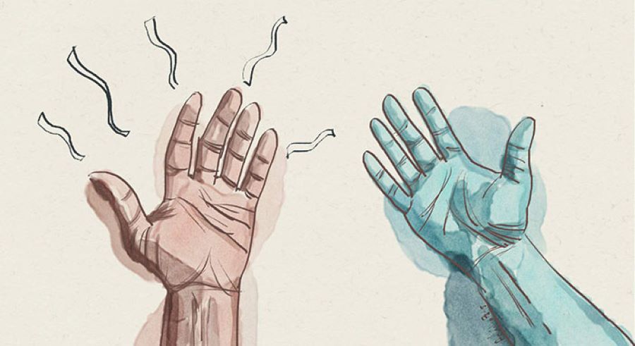 Việc sử dụng tay trái khi ăn uống được coi là hành động thiếu tôn trọng, mất lịch sự và có thể gây khó chịu cho người Indonesia