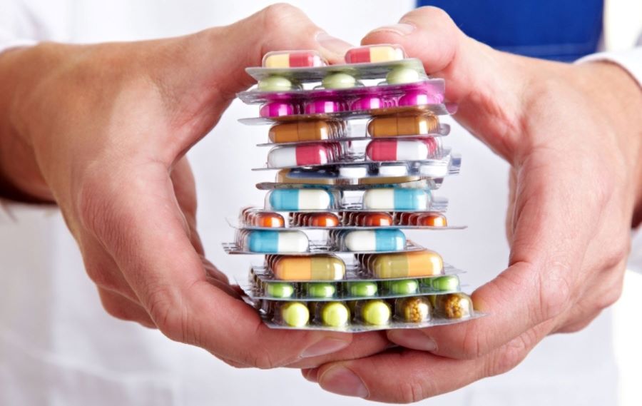 Những loại thuốc đơn giản sử dụng thường ngày sẽ giúp đỡ Bạn trong những chuyển đi du lịch