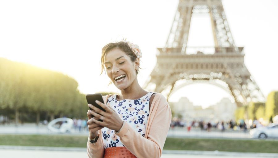 Du khách nên đọc trước hướng dẫn khi sử dụng wifi ở Pháp để tránh mất tiền oan uổng nhé