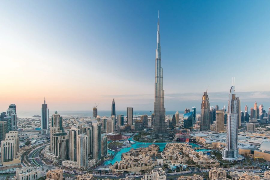 Với 163 tầng cùng chiều cao lên đến 830m, Burj Khalifa là toà nhà cao nhất trên thế giới