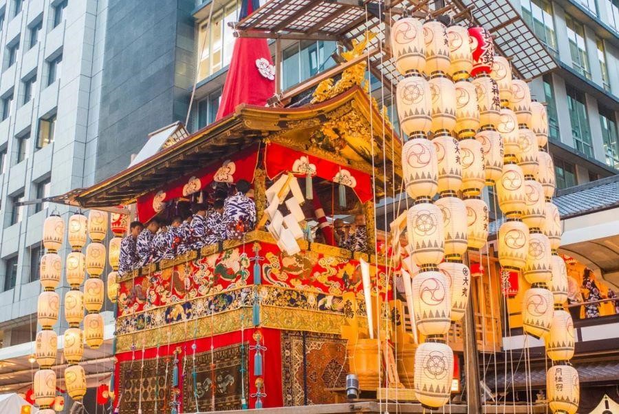 Những lễ hội mùa hè nổi tiếng tại Nhật Bản