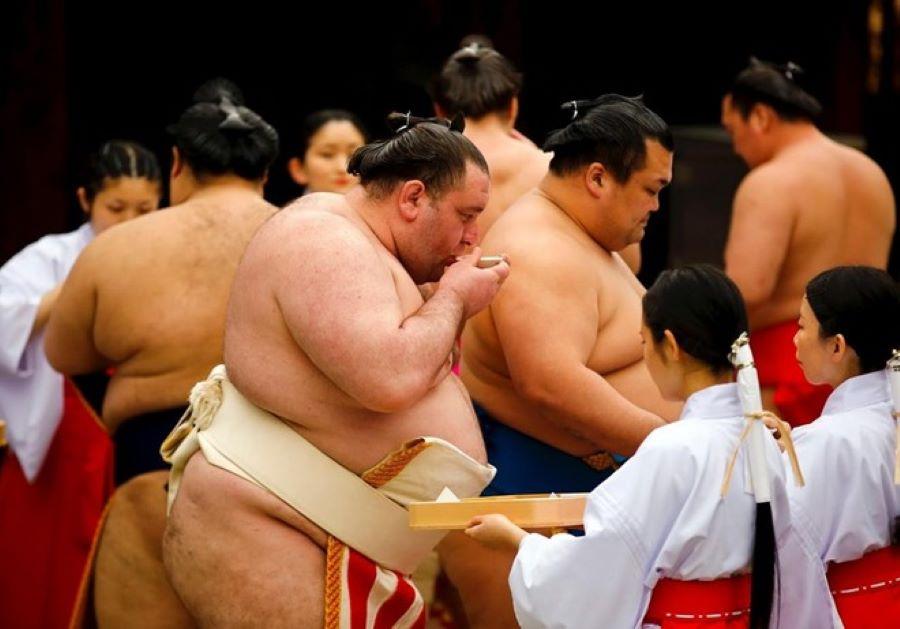 Lễ hội Sumo là một trong những điểm đến hàng đầu cho khách du lịch Nhật Bản tại thủ đô Tokyo