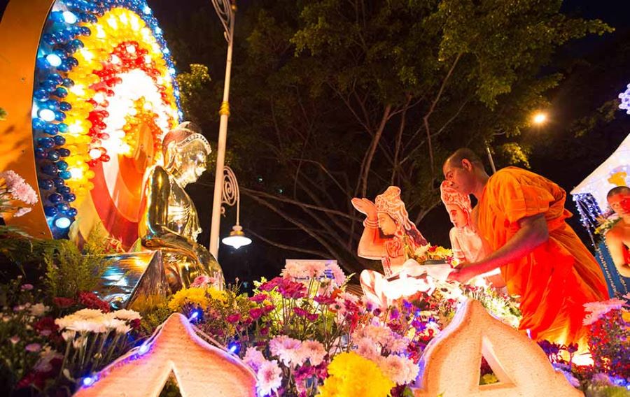 Lễ hội Vesak là lễ hội lớn nhất tại Malaysia