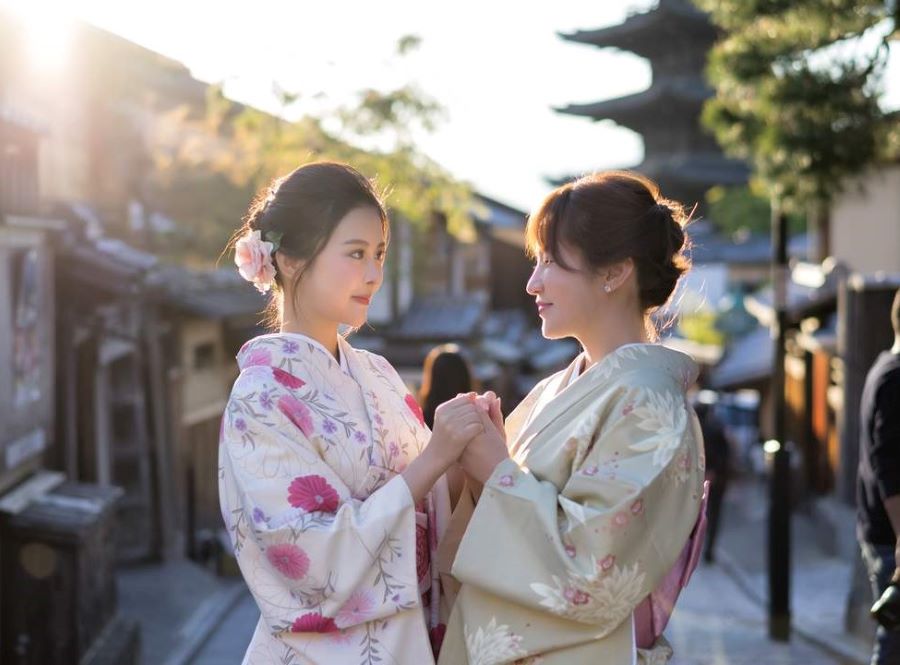 Nhật Bản còn được biết đến với nhiều loại trang phục truyền thống của người Nhật vô cùng độc đáo
