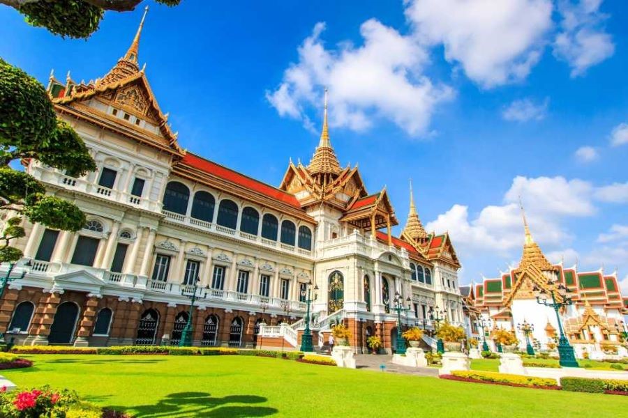 Thủ đô Bangkok là nơi hội tụ đầy đủ các nét văn hóa đặc trưng của xứ sở chùa vàng