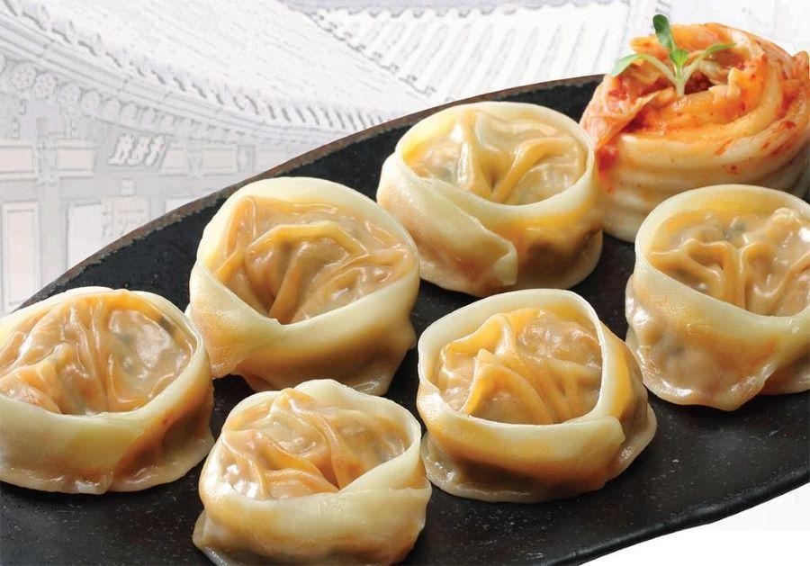Những chiếc Kimchi Mandu cực kì xinh xắn và thơm ngon