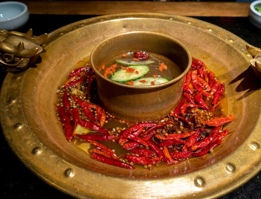 Món lẩu Tứ Xuyên giúp người dân chống lại cái lạnh khắc nghiệt của thời tiết