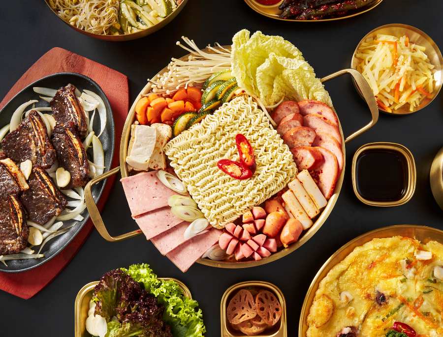 Nguyên liệu nhúng lẩu Tứ Xuyên rất đa dạng