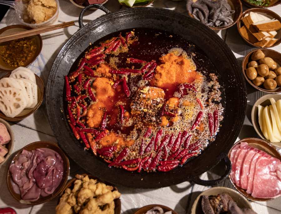 Lẩu Tứ Xuyên không chỉ là một món ăn mà còn là một nét văn hóa ẩm thực đặc sắc của Trung Quốc