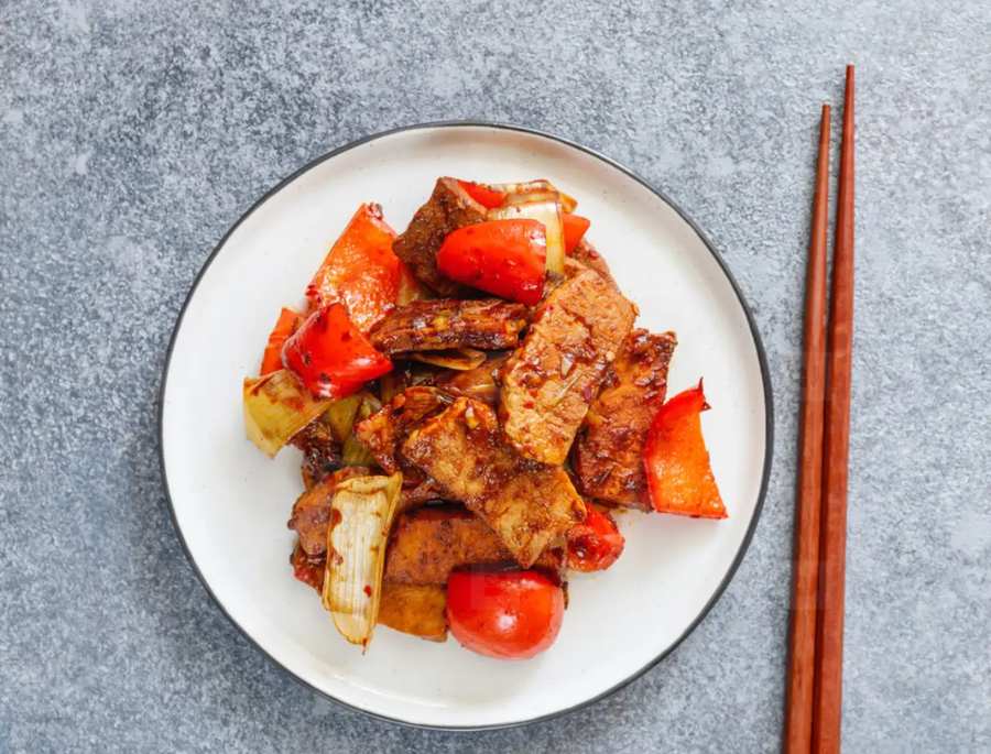 Món thịt lợn hai lần nấu có thể kết hợp cùng nhiều nguyên liệu khác nhau