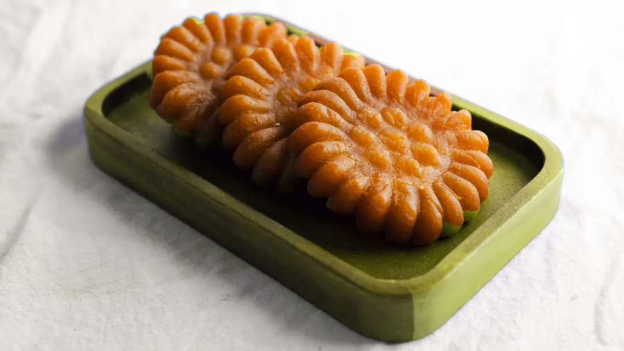 Bánh Yakgwa không chỉ là một món ăn ngon mà bạn nên thử qua khi đi du lịch Hàn Quốc