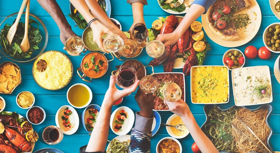  Từ chối thức ăn hay thức uống được mời là hành vi thiếu tôn trọng tại Dubai