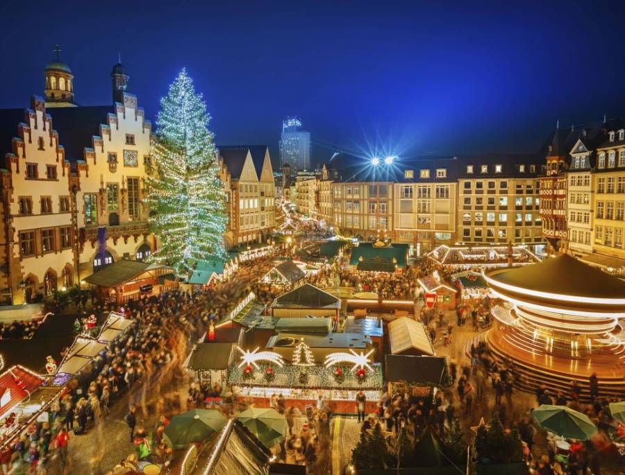 Toàn cảnh chợ Giáng sinh Strasbourg