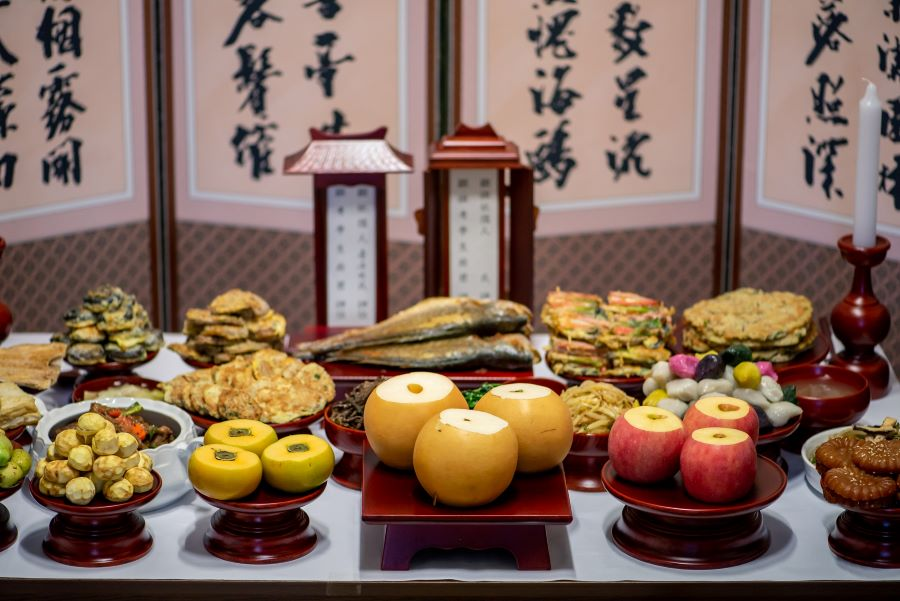 Người Hàn có những quy định khắt khe về mâm cỗ cúng ngày đầu năm mới