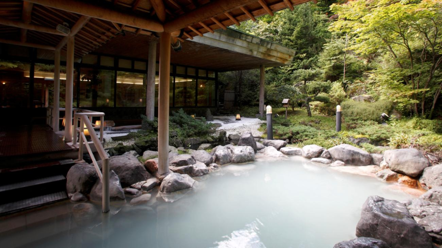 Với vẻ đẹp hoang sơ, chuyến du lịch Nhật Bản đến với Noboribetsu Onsen chắc chắn sẽ khiến bạn “quên cả lối về”