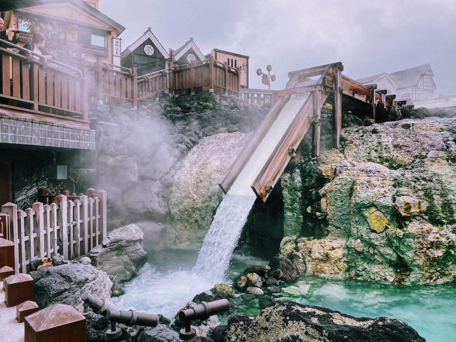 Kusatsu Onsen là một trong những suối nước nóng nổi tiếng nhất Nhật Bản