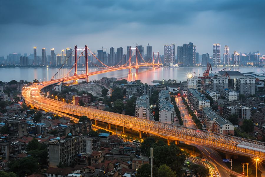  Vũ Hán nổi tiếng là thành phố mang vẻ đẹp dịu dàng của vùng đồng bằng