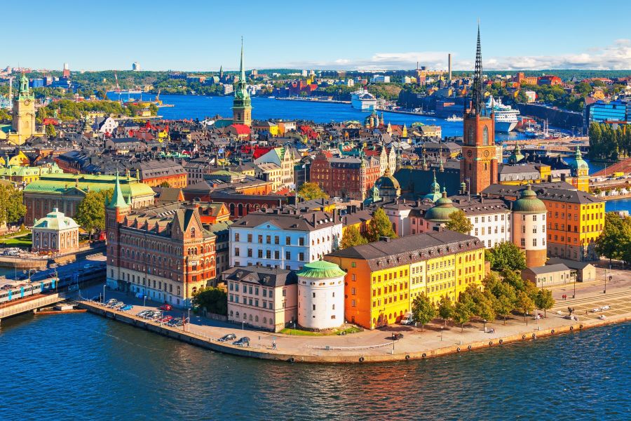 Stockholm là thủ đô đồng thời còn là trung tâm kinh tế - chính trị, văn hóa và truyền thông lớn nhất Thụy Điển