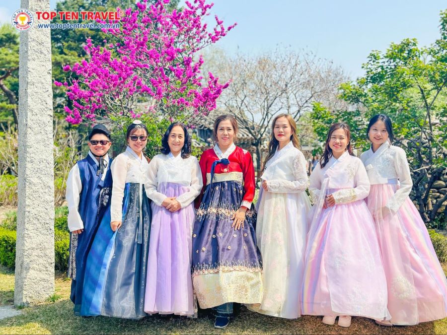 Check-in Hàn Quốc với trang phục Hanbok truyền thống