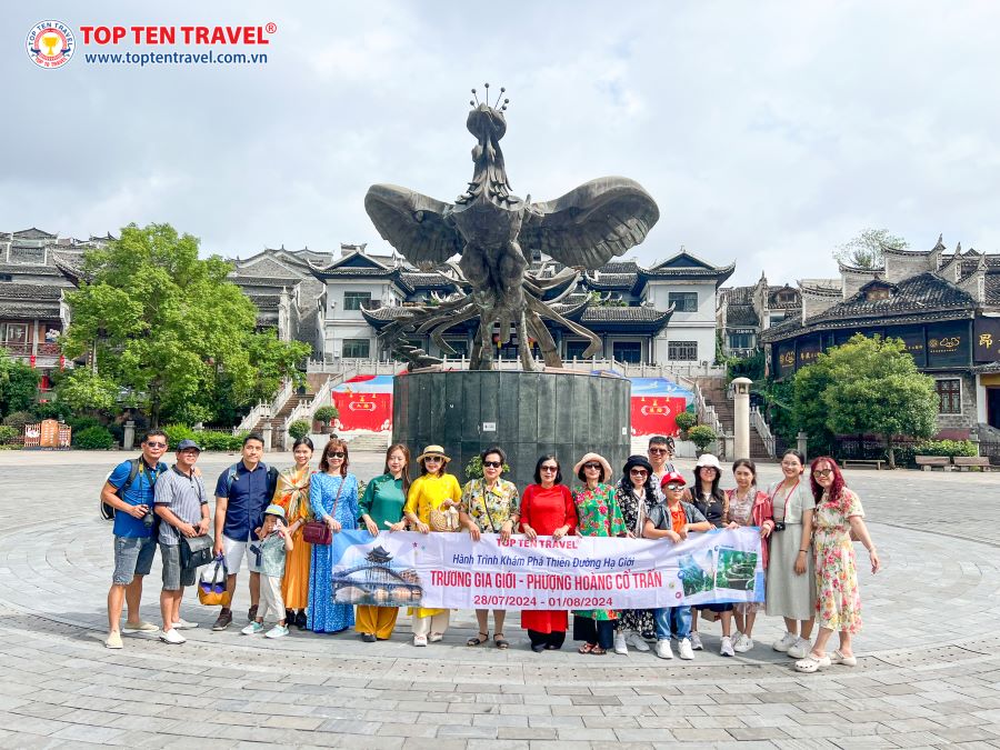 Tour Du Lịch Trung Quốc: Trương Gia Giới - Phượng Hoàng Cổ Trấn