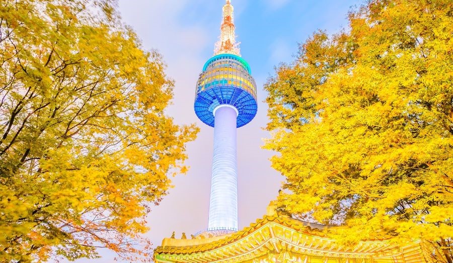 Tháp Namsan là một địa điểm nổi tiếng của Hàn Quốc