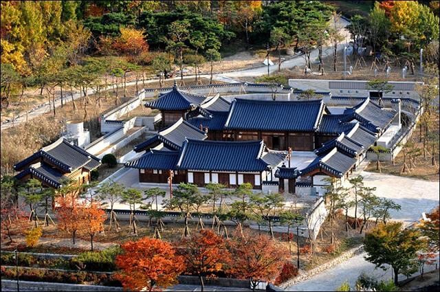 Làng cổ Namsangol Hanok là một địa điểm không nên bỏ lỡ khi đến Seoul