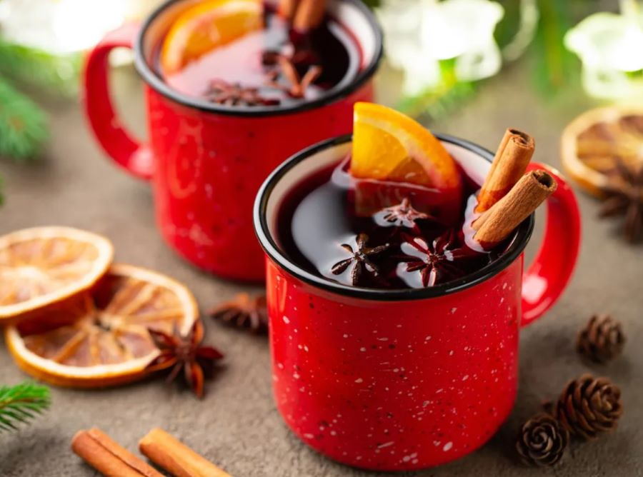 Một cốc vang nóng cho ngày đông giá rét thì còn gì tuyệt hơn nữa bạn ơi!