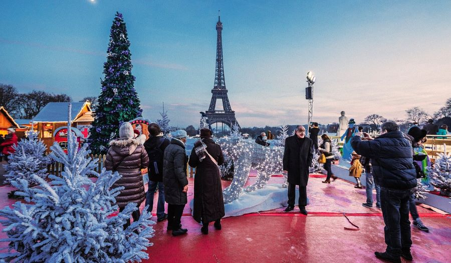 Các khu chợ Giáng sinh truyền thống - một phần không thể thiếu trong mùa lễ hội ở thủ đô Paris