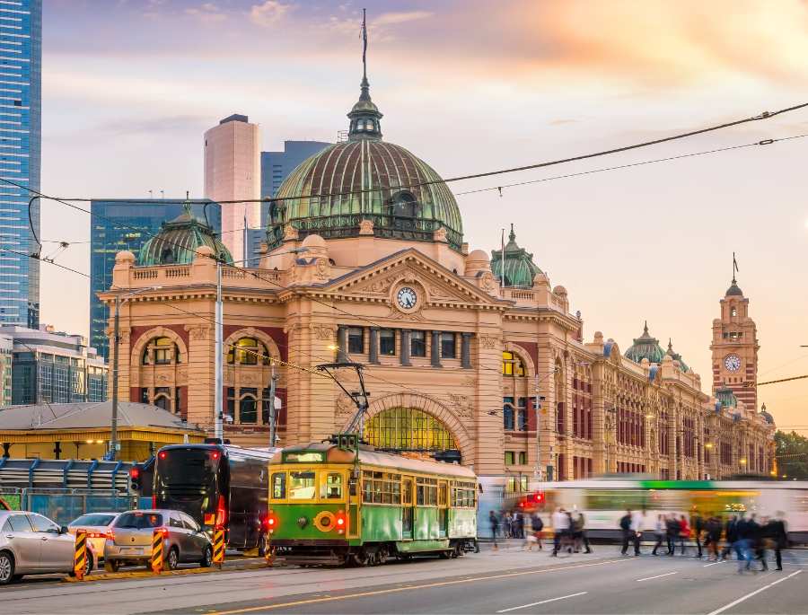 Melbourne là điểm đến lý tưởng vào mùa hè cho những ai yêu thích nghệ thuật, ẩm thực và thời trang