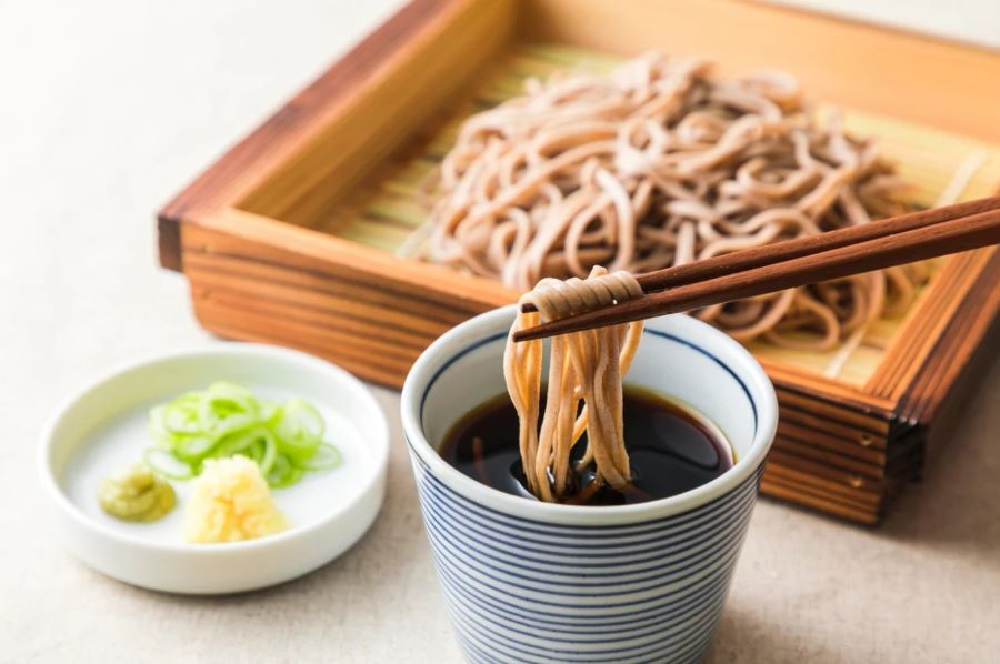 Sợi mì Toshikoshi Soba tượng trưng cho một cuộc sống khỏe mạnh và dài lâu