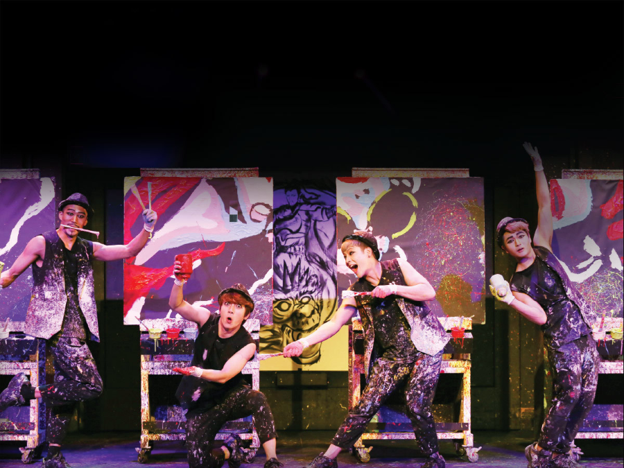 Painter Hero Show, một chương trình nghệ thuật độc đáo, thu hút đông đảo các tín đồ du lịch Hàn Quốc