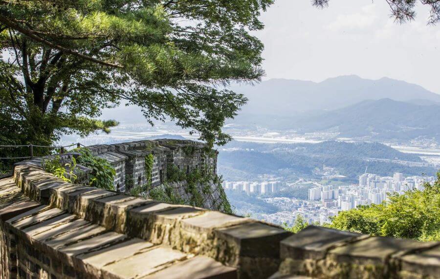  Pháo đài Namhansanseong – Nhân chứng lịch sử của dân tộc Hàn