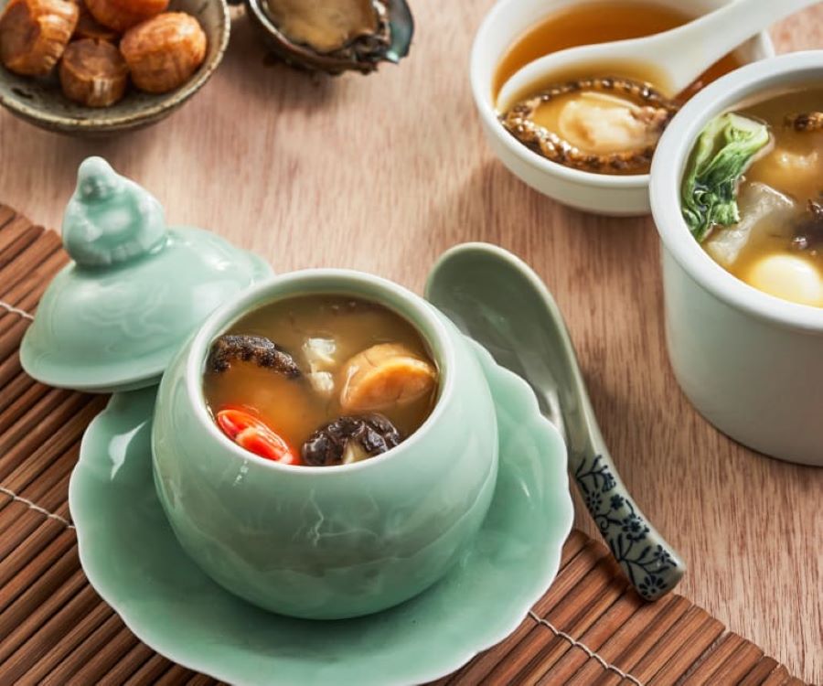 Nguồn gốc của món Phật nhảy tường gắn liền với nhiều giai thoại khác nhau 