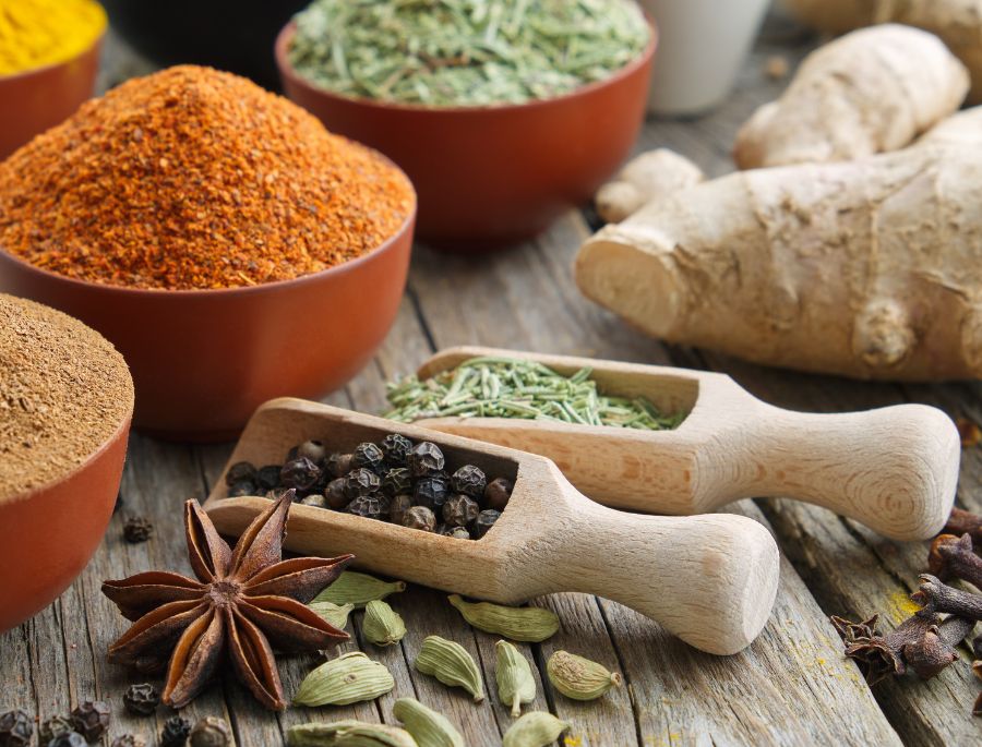 Gia vị là yếu tố cấu tạo nên một món ăn ngon với hương vị đậm đà
