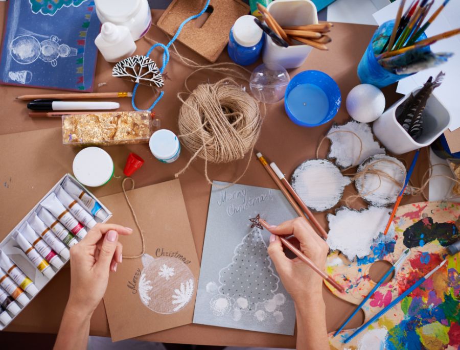 Tặng thiệp giáng sinh là cách để giữ gìn và truyền bá những giá trị văn hóa tốt đẹp của mùa lễ hội