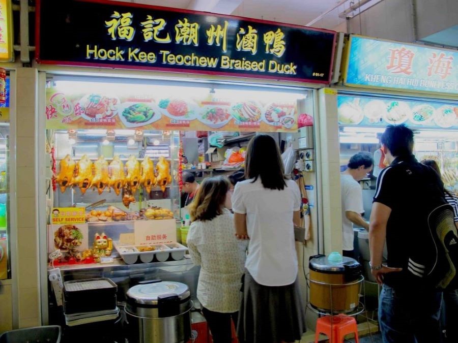 Old Airport Road với những gian hàng ẩm thực nổi tiếng nhất nhì Singapore