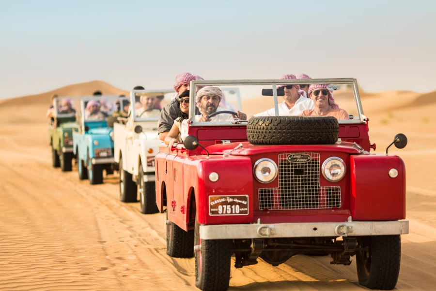 Khám phá Safari trong chuyến du lịch tại Dubai