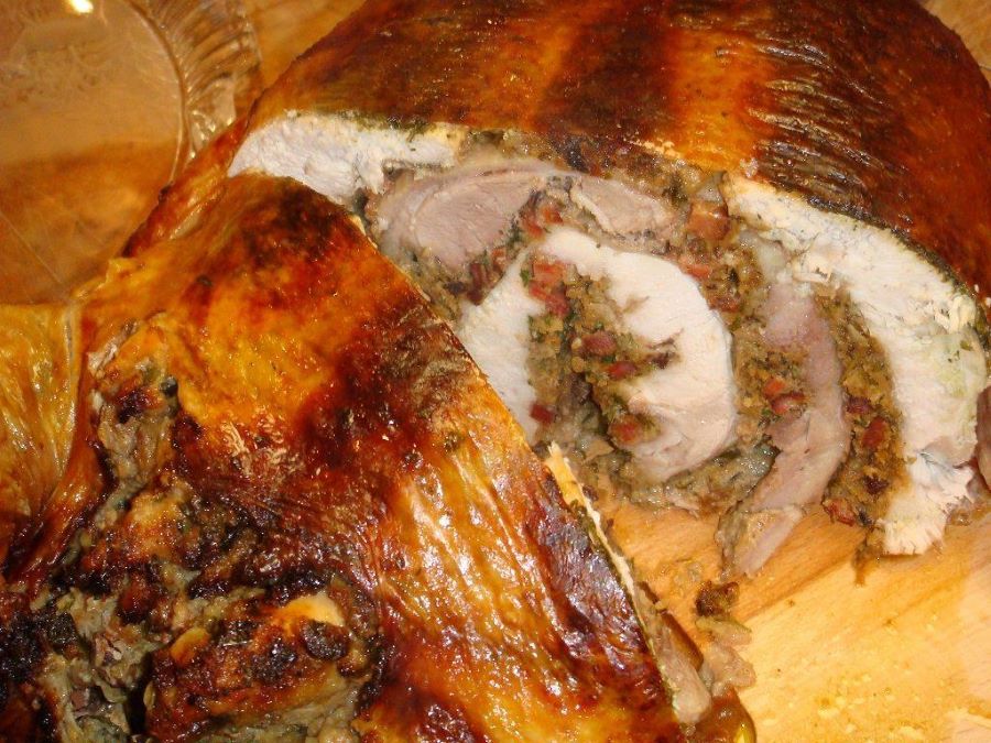 Lạc đà nhồi thịt - Đây là món ăn độc đáo, có 1-0-2 tại vùng đất Dubai xinh đẹp này