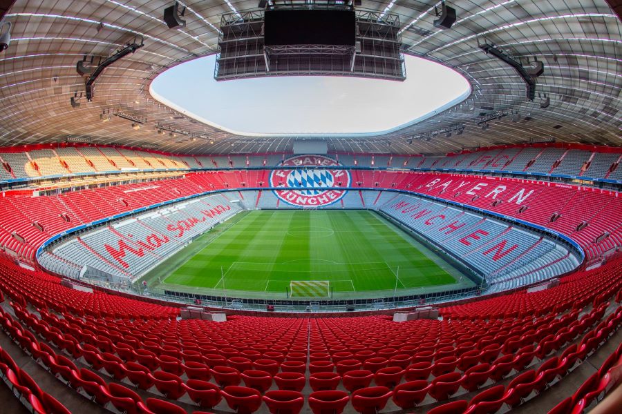 Sân vận động Allianz Arena là nơi diễn ra các trận đấu của đội bóng hàng đầu Bundesliga - Bayern Munich